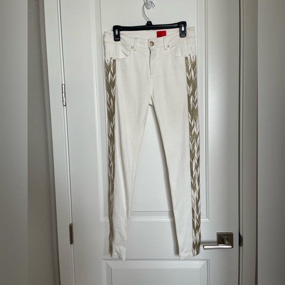 V Cristina Y2K White Skinny Jeans with Gold Embroidery Trim on Sides Size 2 - Picture 1 of 7